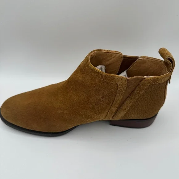 UGG Suede Chelsea Boots - Picture 8 of 11